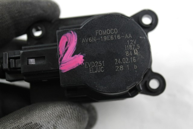 SET SMALL PARTS F AIR COND.ADJUST.LEVER OEM N. AV6N-19E616-AA ORIGINAL PART ESED FORD TRANSIT CONNECT (DAL 2012)DIESEL 16  YEAR OF CONSTRUCTION 2016
