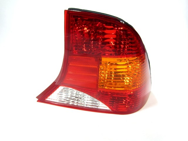 TAIL LIGHT, RIGHT OEM N. 27324128 ORIGINAL PART ESED FORD FOCUS BER/SW (1998-2001)DIESEL 18  YEAR OF CONSTRUCTION 1999