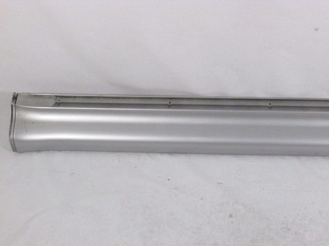 TRIM, SILL / WHEEL ARCH OEM N. MR478770 ORIGINAL PART ESED MITSUBISHI PAJERO V60 (2000 - 2007) DIESEL 32  YEAR OF CONSTRUCTION 2002