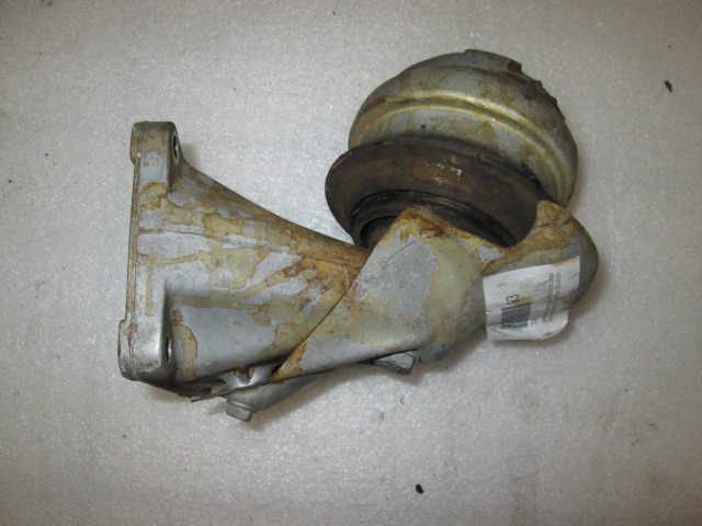 Engine Support OEM  MERCEDES CLASSE CLK W208 C208 A208 COUPE/CABRIO (1997-2003)  23 BENZINA Year 2000 spare part used