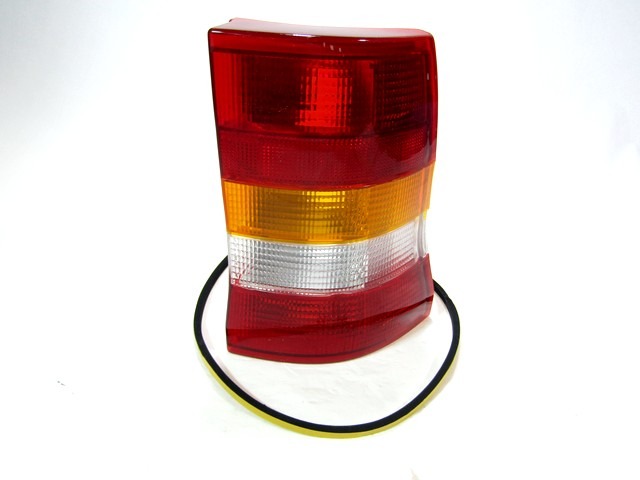 TAIL LIGHT, RIGHT OEM N. 27422128 ORIGINAL PART ESED OPEL ASTRA F 56 57 5P/3P/SW (1991 - 1998) BENZINA 16  YEAR OF CONSTRUCTION 1995