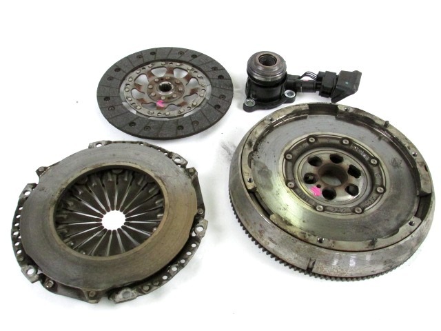 KIT CLUTCH / TWIN MASS FLYWHEEL OEM N. 22483 KIT FRIZIONE E VOLANO ORIGINAL PART ESED CITROEN C4 PICASSO/GRAND PICASSO MK1 (2006 - 08/2013) DIESEL 16  YEAR OF CONSTRUCTION 2010