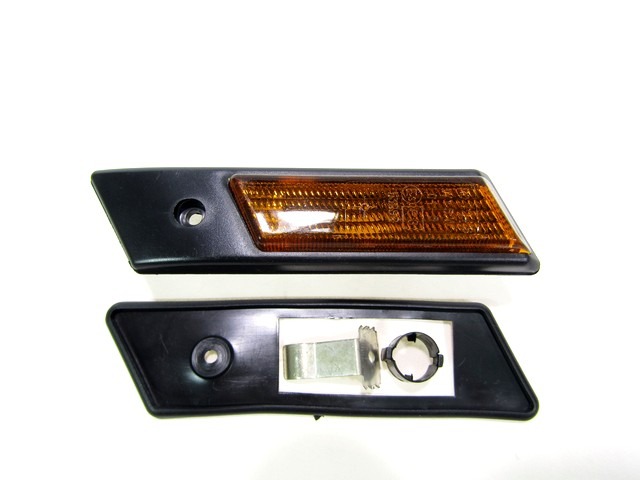 ADDITIONAL TURN INDICATOR LAMP OEM N. 63138357047 ORIGINAL PART ESED BMW SERIE 3 E36 BER/SW/COUPE/CABRIO (1990 - 2000) BENZINA 18  YEAR OF CONSTRUCTION 1998