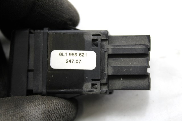 VARIOUS SWITCHES OEM N. 6L1959621 ORIGINAL PART ESED SEAT IBIZA MK3 RESTYLING (02/2006 - 2008) BENZINA 12  YEAR OF CONSTRUCTION 2008