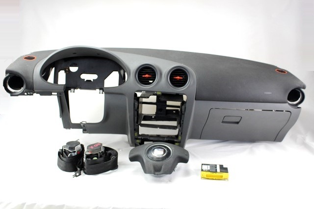 KIT COMPLETE AIRBAG OEM N. 20053 KIT AIRBAG COMPLETO ORIGINAL PART ESED SEAT IBIZA MK3 RESTYLING (02/2006 - 2008) BENZINA 12  YEAR OF CONSTRUCTION 2008