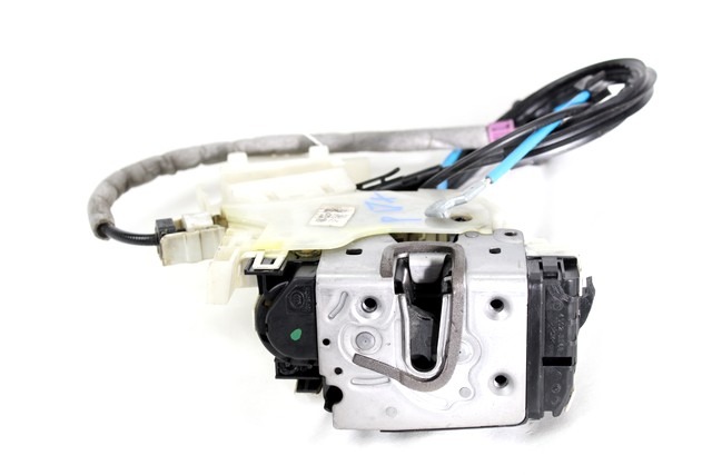 CENTRAL REAR RIGHT DOOR LOCKING OEM N. A2047301435 ORIGINAL PART ESED MERCEDES CLASSE E W212 BER/SW (2009 - 2016)DIESEL 30  YEAR OF CONSTRUCTION 2010