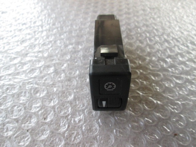 VARIOUS SWITCHES OEM N. 493-2U68 ORIGINAL PART ESED MAZDA 6 GG GY (2003-2008) DIESEL 20  YEAR OF CONSTRUCTION 2006