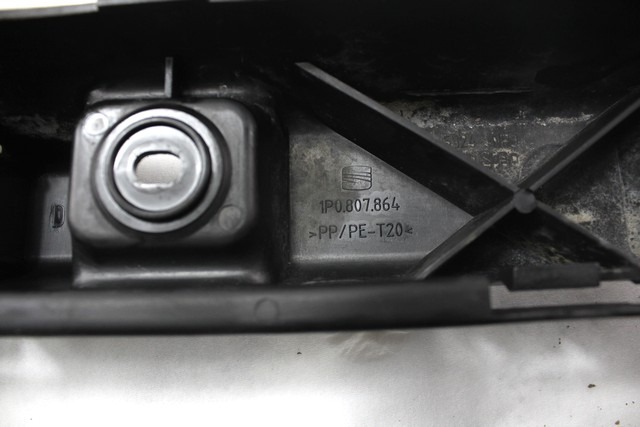 MOUNTING PARTS BUMPER, REAR OEM N. 18769 SUPPORTI PARAURTI POSTERIORE ORIGINAL PART ESED SEAT LEON 1P1 (2005 - 2012) DIESEL 19  YEAR OF CONSTRUCTION 2008