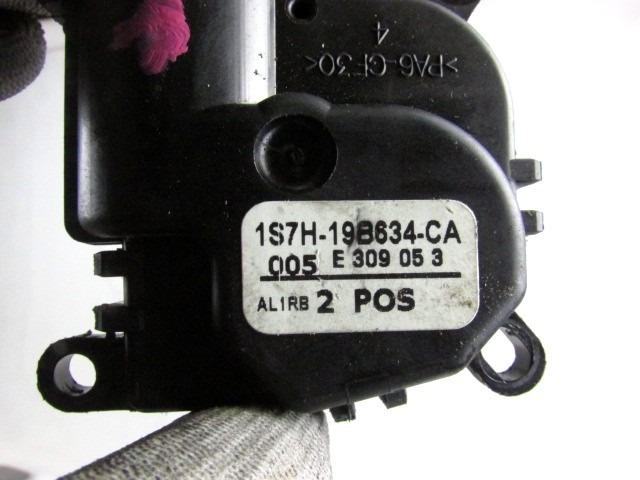 SET SMALL PARTS F AIR COND.ADJUST.LEVER OEM N. 1S7H-19B634-CA ORIGINAL PART ESED JAGUAR X-TYPE BER/SW (2005 - 2009)DIESEL 22  YEAR OF CONSTRUCTION 2006