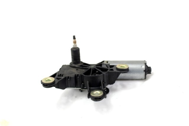 REAR WIPER MOTOR OEM N. 8L0955711B ORIGINAL PART ESED AUDI A3 8L 8L1 3P/5P (1996 - 2000) DIESEL 19  YEAR OF CONSTRUCTION 2000