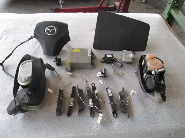 KIT COMPLETE AIRBAG OEM N. 18829 KIT AIRBAG COMPLETO ORIGINAL PART ESED MAZDA 6 GG GY (2003-2008) DIESEL 20  YEAR OF CONSTRUCTION 2006