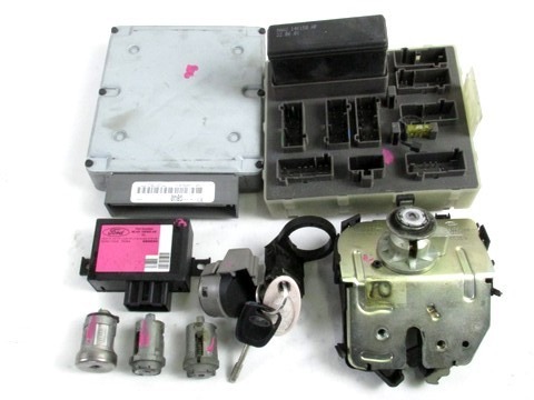 KIT ACCENSIONE AVVIAMENTO OEM N. 9900 KIT ACCENSIONE AVVIAMENTO ORIGINAL PART ESED FORD FOCUS BER/SW (1998-2001)DIESEL 18  YEAR OF CONSTRUCTION 2001