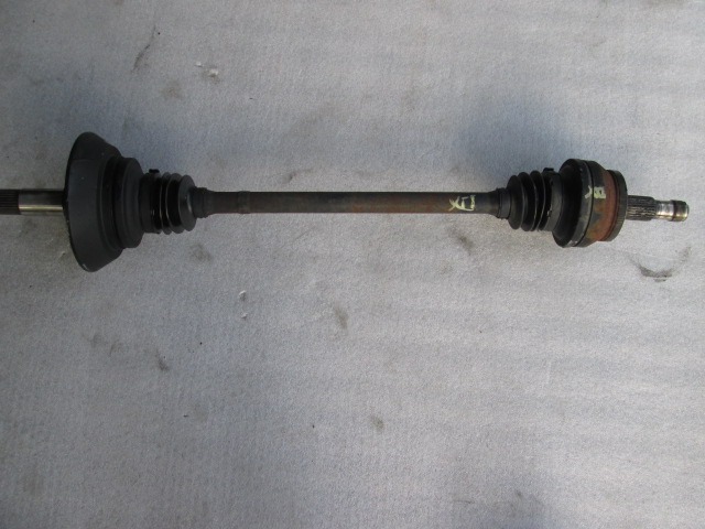 EXCHANGE OUTPUT SHAFT, RIGHT REAR OEM N. A2113570091 SPARE PART USED CAR MERCEDES CLASSE E W211 BER/SW (03/2002 - 05/2006) DISPLACEMENT 32 DIESEL YEAR OF CONSTRUCTION 2004
