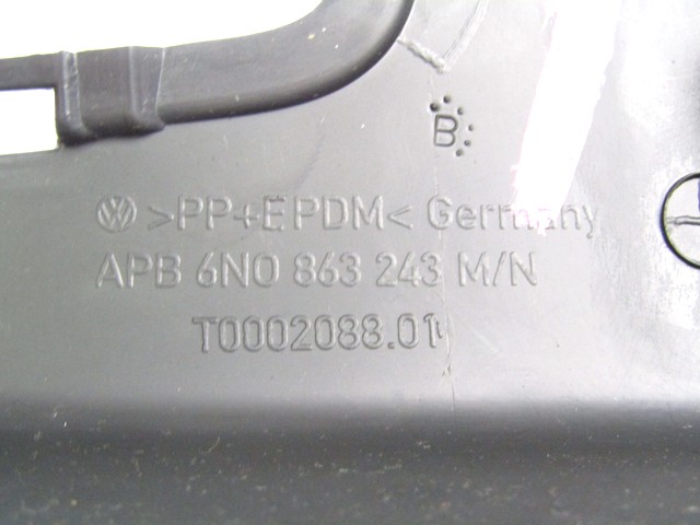 6N0863243M TUNNEL CENTRALE VOLKSWAGEN POLO 1.4 B 55KW 5M 5P (2001) RICAMBIO USATO 
