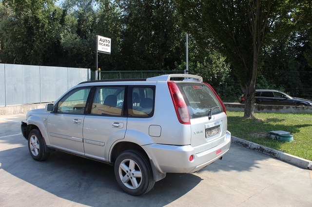 NISSAN X-TRAIL 2.2 D 4X4 100KW 6M 5P (2004) RICAMBI IN MAGAZZINO