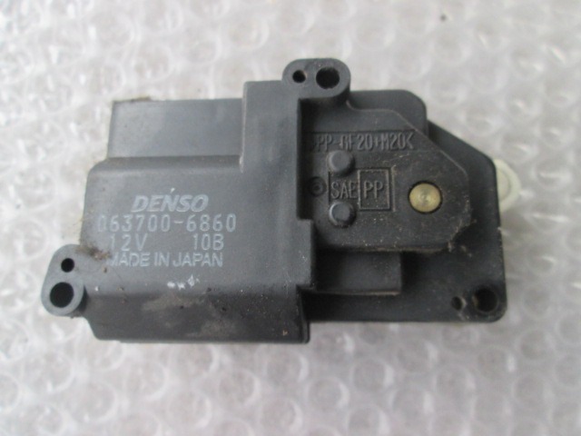 SET SMALL PARTS F AIR COND.ADJUST.LEVER OEM N.  ORIGINAL PART ESED LAND ROVER DISCOVERY 2 (1999-2004)DIESEL 25  YEAR OF CONSTRUCTION 2001