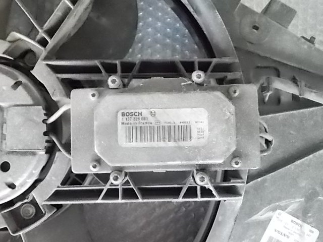 Radiator Cooling Fan Electric / Engine Cooling Fan Clutch . OEM  VOLVO S 60 (2001 - 2006)  24 DIESEL Year 2004 spare part used
