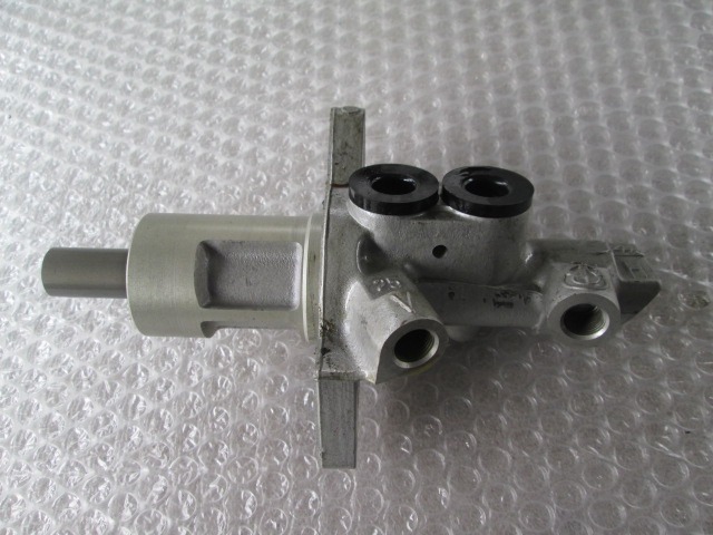 BRAKE MASTER CYLINDER OEM N. 34336785664 ORIGINAL PART ESED BMW SERIE 3 BER/SW/COUPE/CABRIO E90/E91/E92/E93 (2005 - 08/2008) DIESEL 30  YEAR OF CONSTRUCTION 2007