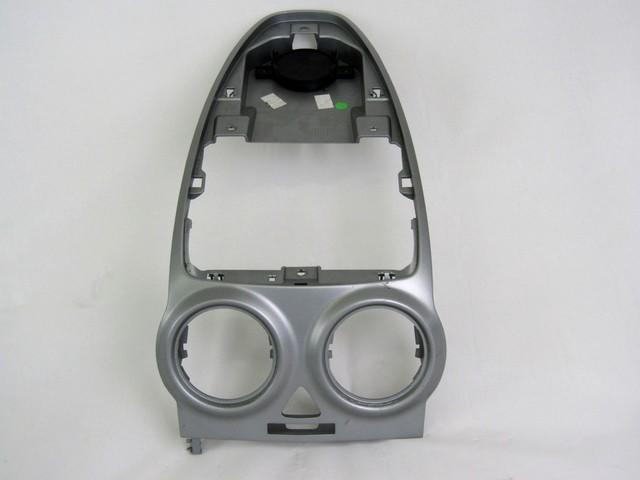 DASH PARTS / CENTRE CONSOLE OEM N. 13204955 SPARE PART USED CAR OPEL CORSA D S07 (2006 - 2011)  DISPLACEMENT BENZINA 1,2 YEAR OF CONSTRUCTION 2007