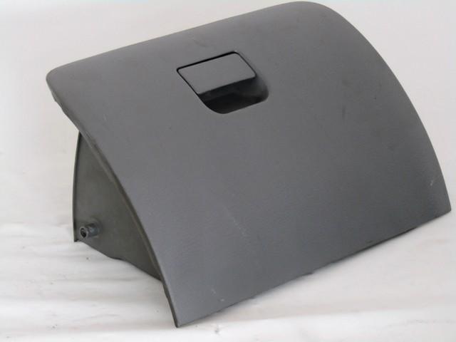 GLOVE BOX OEM N. 0K30A6403008 SPARE PART USED CAR KIA RIO MK1 R DC (2000 - 2005) DISPLACEMENT BENZINA 1,3 YEAR OF CONSTRUCTION 2001