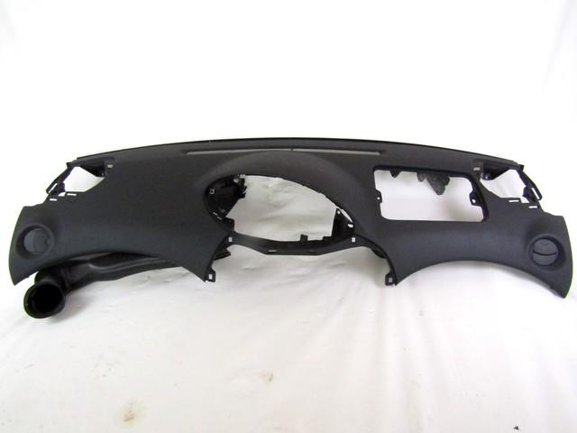DASHBOARD OEM N. 553010D060 SPARE PART USED CAR TOYOTA YARIS P1 MK1 R (2003 - 2005) DISPLACEMENT BENZINA 1 YEAR OF CONSTRUCTION 2003