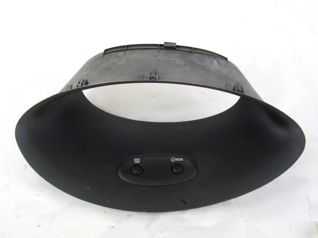 DASH PARTS / CENTRE CONSOLE OEM N. 55411-0D060 SPARE PART USED CAR TOYOTA YARIS P1 MK1 R (2003 - 2005) DISPLACEMENT BENZINA 1 YEAR OF CONSTRUCTION 2003