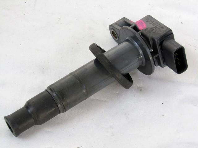 IGNITION COIL OEM N. 90080-19021 SPARE PART USED CAR TOYOTA YARIS P1 MK1 R (2003 - 2005) DISPLACEMENT BENZINA 1 YEAR OF CONSTRUCTION 2003