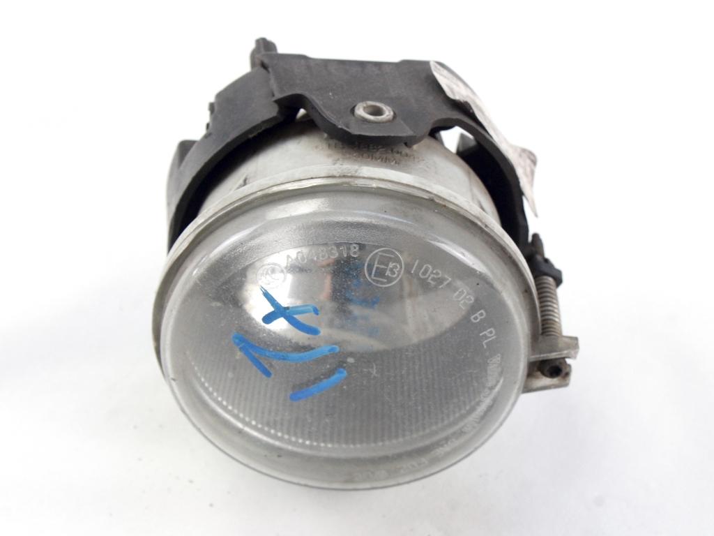 FOG LIGHT RIGHT  OEM N. 04805857AB SPARE PART USED CAR CHRYSLER VOYAGER/GRAN VOYAGER RG RS MK4 (2001 - 2007)  DISPLACEMENT DIESEL 2,7 YEAR OF CONSTRUCTION 2007