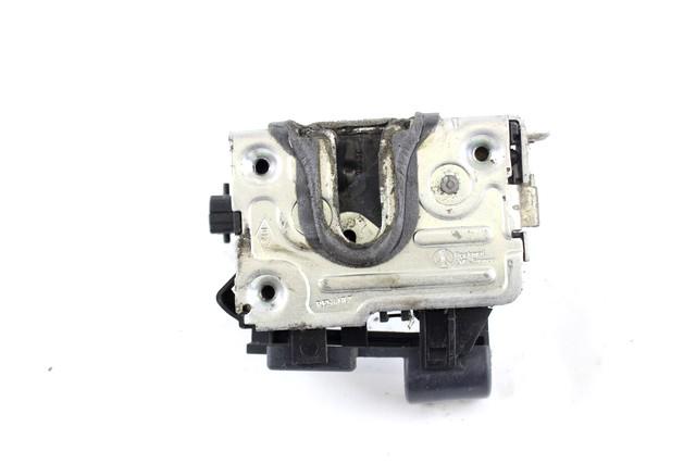 CENTRAL LOCKING OF THE RIGHT FRONT DOOR OEM N. 8200735224 SPARE PART USED CAR DACIA SANDERO MK1 (2008 - 2012)  DISPLACEMENT DIESEL 1,5 YEAR OF CONSTRUCTION 2011