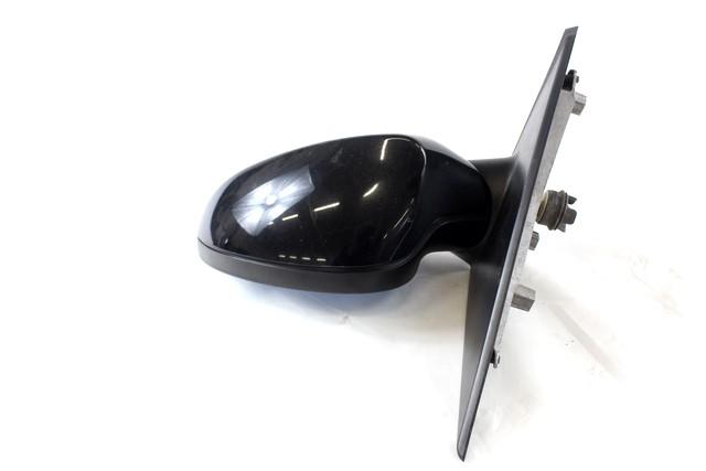 OUTSIDE MIRROR LEFT . OEM N. 51167189893 SPARE PART USED CAR BMW SERIE 1 BER/COUPE/CABRIO E81/E82/E87/E88 LCI R (2007 - 2013)  DISPLACEMENT DIESEL 2 YEAR OF CONSTRUCTION 2008