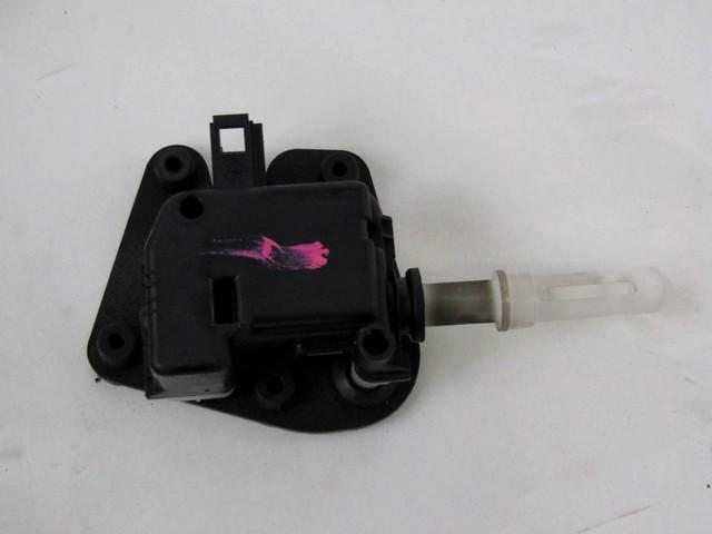 TRUNK LID LOCK OEM N. 4B9962115C SPARE PART USED CAR AUDI A3 MK2 8P 8PA 8P1 (2003 - 2008) DISPLACEMENT DIESEL 2 YEAR OF CONSTRUCTION 2008