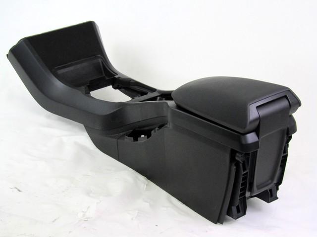 ARMREST, CENTRE CONSOLE OEM N. 31448087 SPARE PART USED CAR VOLVO V40 525 526 (2012 - 2016) DISPLACEMENT DIESEL 2 YEAR OF CONSTRUCTION 2016