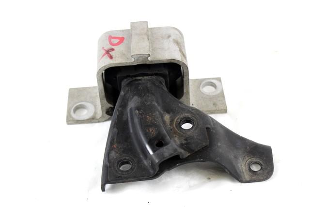 ENGINE SUPPORT OEM N. 8200204600 SPARE PART USED CAR DACIA SANDERO MK1 (2008 - 2012)  DISPLACEMENT BENZINA/GPL 1,4 YEAR OF CONSTRUCTION 2009