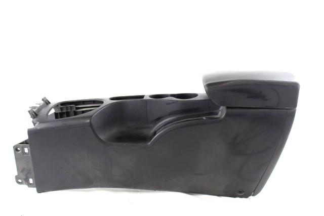 ARMREST, CENTRE CONSOLE OEM N. 96910JD82E SPARE PART USED CAR NISSAN QASHQAI J10E (03/2010 - 2013)  DISPLACEMENT DIESEL 1,5 YEAR OF CONSTRUCTION 2013