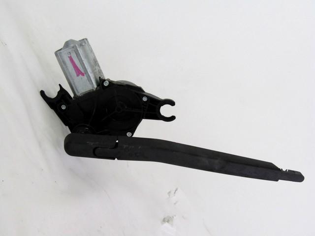 REAR WIPER MOTOR OEM N. 51757867 SPARE PART USED CAR FIAT PUNTO EVO 199 (2009 - 2012)   DISPLACEMENT BENZINA/METANO 1,4 YEAR OF CONSTRUCTION 2012