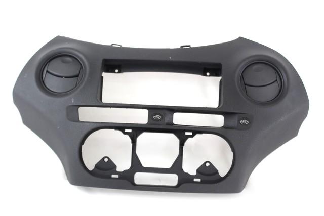 DASHBOARD WITH DASHES OEM N. 55405-0D130-B0 SPARE PART USED CAR TOYOTA YARIS P1 MK1 R (2003 - 2005) DISPLACEMENT BENZINA 1 YEAR OF CONSTRUCTION 2005