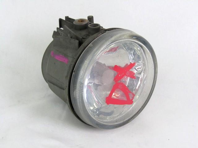 FOG LIGHT RIGHT  OEM N. (D)9648947780 SPARE PART USED CAR CITROEN C3 / PLURIEL MK1 (2002 - 09/2005)  DISPLACEMENT BENZINA 1,6 YEAR OF CONSTRUCTION 2004