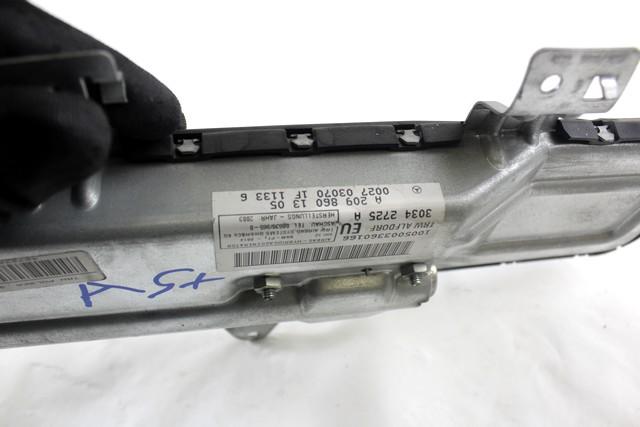 AIRBAG  DOOR OEM N. A2098601305 SPARE PART USED CAR MERCEDES CLASSE CLK W209 C209 COUPE A209 CABRIO (2002 - 2010) DISPLACEMENT DIESEL 2,7 YEAR OF CONSTRUCTION 2003
