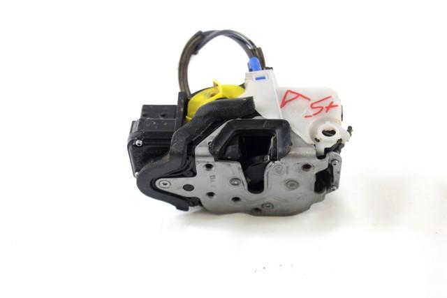 CENTRAL LOCKING OF THE FRONT LEFT DOOR OEM N. 13579522 SPARE PART USED CAR OPEL ASTRA J P10 5P/3P/SW (2009 - 2015)  DISPLACEMENT DIESEL 1,7 YEAR OF CONSTRUCTION 2013