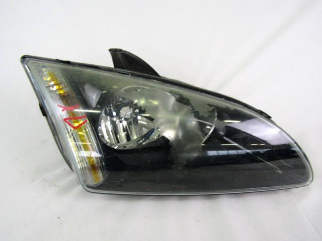 HEADLIGHT RIGHT OEM N. 4M5113W029JB SPARE PART USED CAR FORD FOCUS DA HCP DP MK2 BER/SW (2005 - 2008)  DISPLACEMENT DIESEL 1,6 YEAR OF CONSTRUCTION 2005