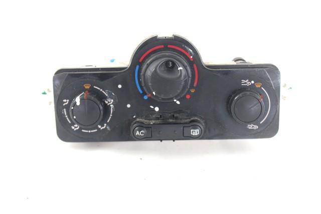 AIR CONDITIONING CONTROL OEM N. 7701070473 SPARE PART USED CAR RENAULT CLIO BR0//1 CR0/1 KR0/1 MK3 R (05/2009 - 2013)  DISPLACEMENT DIESEL 1,5 YEAR OF CONSTRUCTION 2011