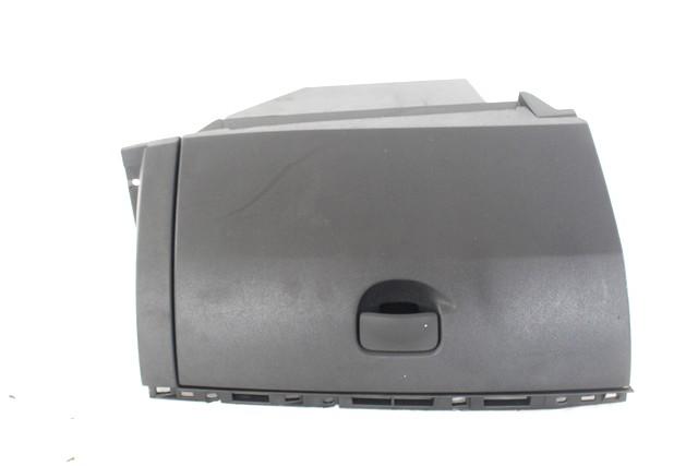 GLOVE BOX OEM N. 8200475689 SPARE PART USED CAR RENAULT CLIO BR0//1 CR0/1 KR0/1 MK3 R (05/2009 - 2013)  DISPLACEMENT DIESEL 1,5 YEAR OF CONSTRUCTION 2011