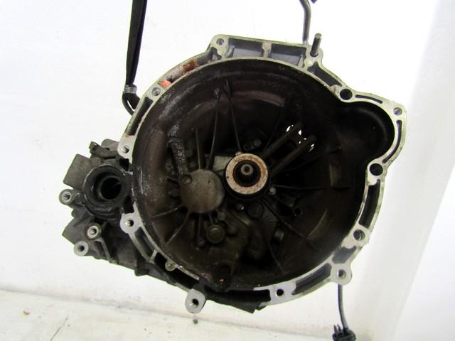 MANUAL TRANSMISSION OEM N. 8A6R-7002-JA CAMBIO MECCANICO SPARE PART USED CAR FORD FIESTA CB1 CNN MK6 (09/2008 - 11/2012)  DISPLACEMENT BENZINA/GPL 1,4 YEAR OF CONSTRUCTION 2009