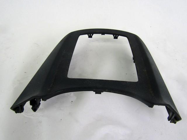 MOUNTING PARTS, CENTRE CONSOLE OEM N. 8A61-A044H83-AFW SPARE PART USED CAR FORD FIESTA CB1 CNN MK6 (09/2008 - 11/2012)  DISPLACEMENT BENZINA/GPL 1,4 YEAR OF CONSTRUCTION 2009