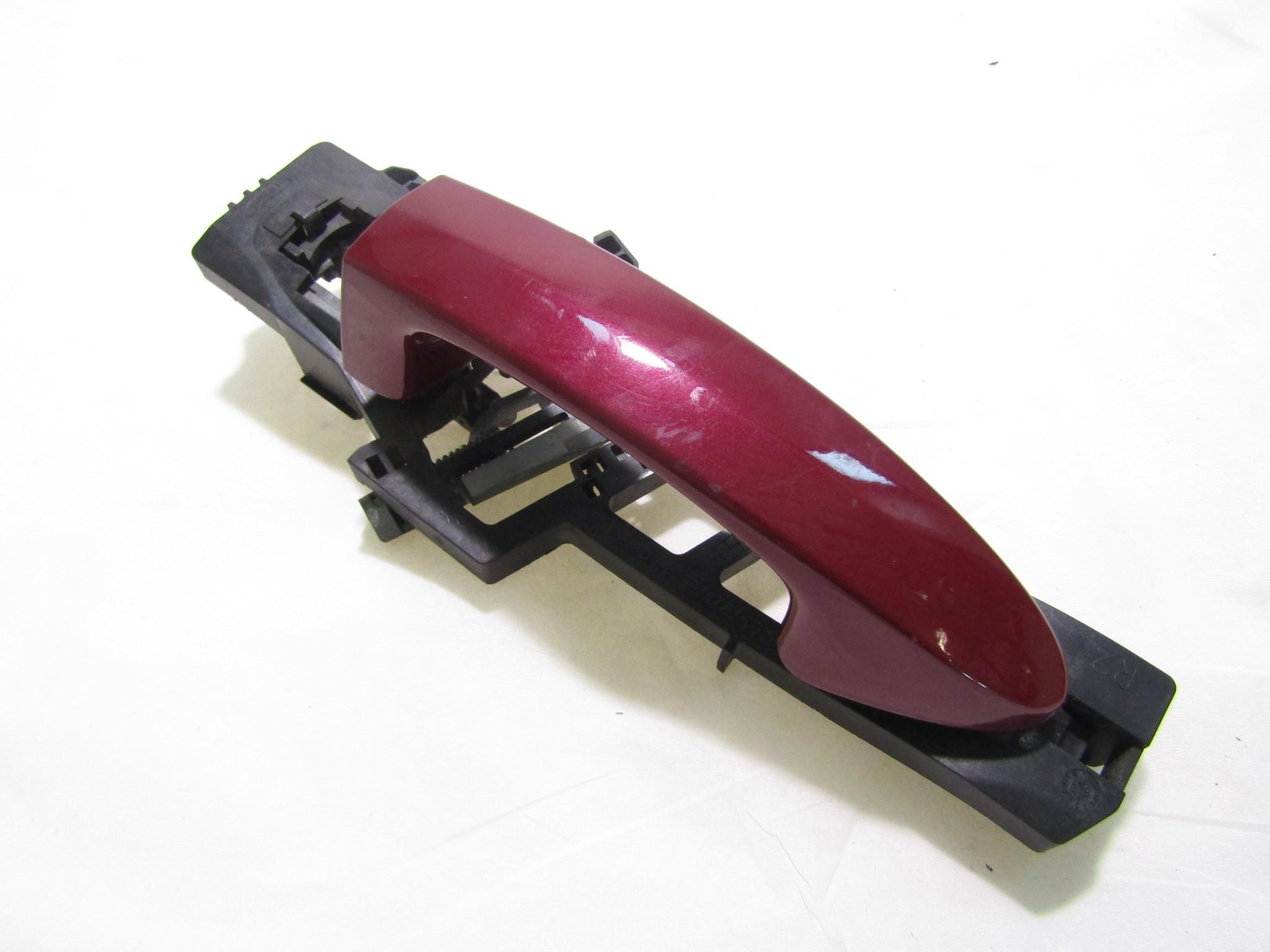 LEFT REAR EXTERIOR HANDLE OEM N. 1596773 SPARE PART USED CAR FORD FIESTA CB1 CNN MK6 (09/2008 - 11/2012)  DISPLACEMENT BENZINA/GPL 1,4 YEAR OF CONSTRUCTION 2009