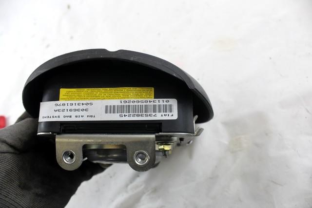 AIRBAG MODULE, DRIVER'S SIDE OEM N. 735382245 SPARE PART USED CAR FIAT SEICENTO 600 187 MK2 (1998 - 04/2005) DISPLACEMENT BENZINA 1,1 YEAR OF CONSTRUCTION 2005