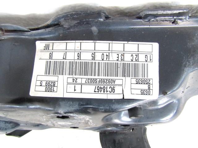 FRONT AXLE  OEM N. 1758719 SPARE PART USED CAR FORD FIESTA CB1 CNN MK6 (09/2008 - 11/2012)  DISPLACEMENT BENZINA/GPL 1,4 YEAR OF CONSTRUCTION 2009