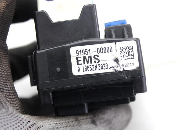 FUSE UNIT OEM N. 91951-0Q000 SPARE PART USED CAR HYUNDAI I30 FD MK1 (2007 - 2011) DISPLACEMENT DIESEL 1,6 YEAR OF CONSTRUCTION 2010