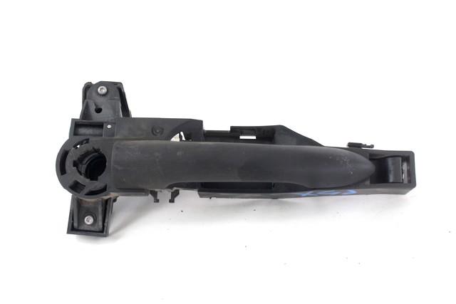 LEFT FRONT DOOR HANDLE OEM N. 7701475753 SPARE PART USED CAR RENAULT MODUS F/JP0 (2004 - 2008)  DISPLACEMENT BENZINA 1,2 YEAR OF CONSTRUCTION 2005