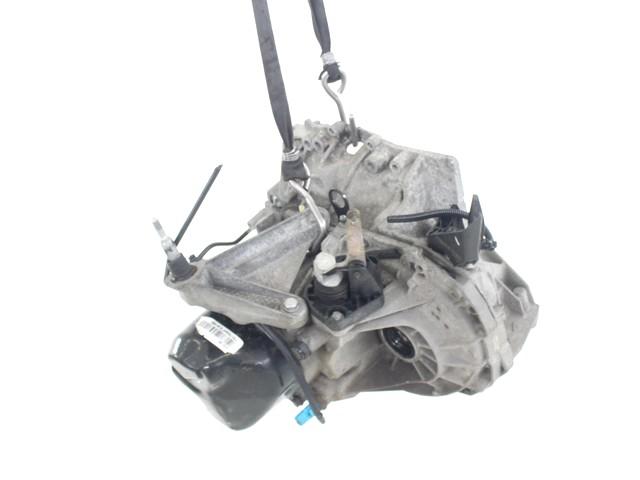 MANUAL TRANSMISSION OEM N. 8200276017 CAMBIO MECCANICO SPARE PART USED CAR RENAULT MODUS F/JP0 (2004 - 2008)  DISPLACEMENT BENZINA 1,2 YEAR OF CONSTRUCTION 2005